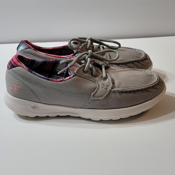 Skechers | Gowalk Lite, Sea Fun Boat Shoes in Grey - Picture 2 of 9